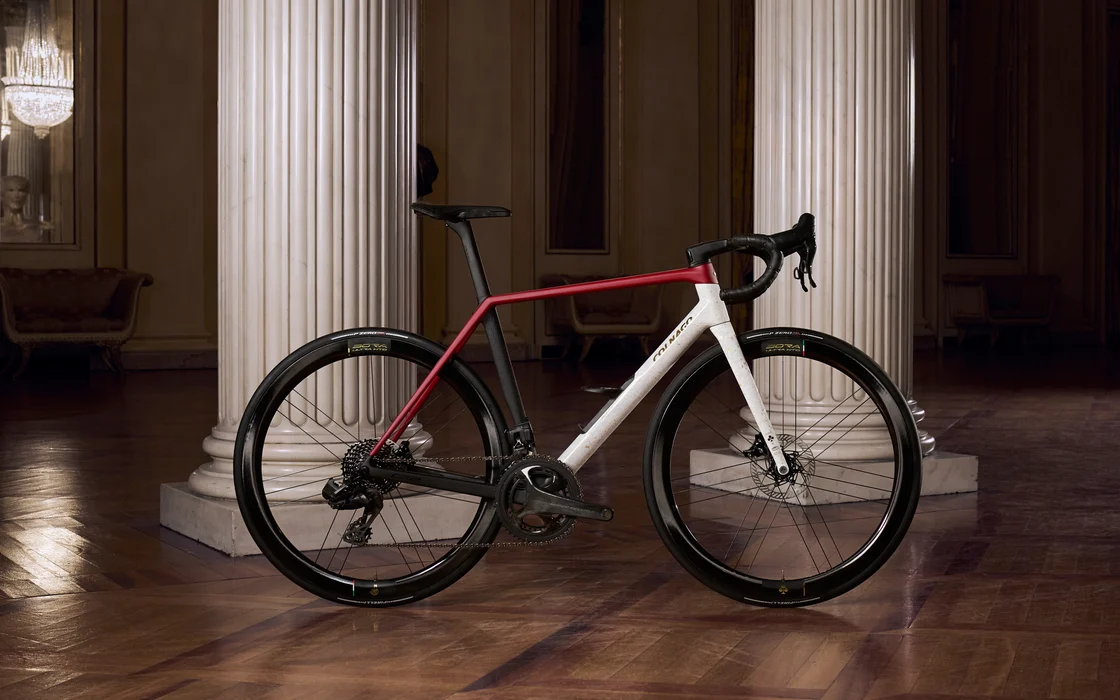 Colnago C72 La Scala - celkový pohled